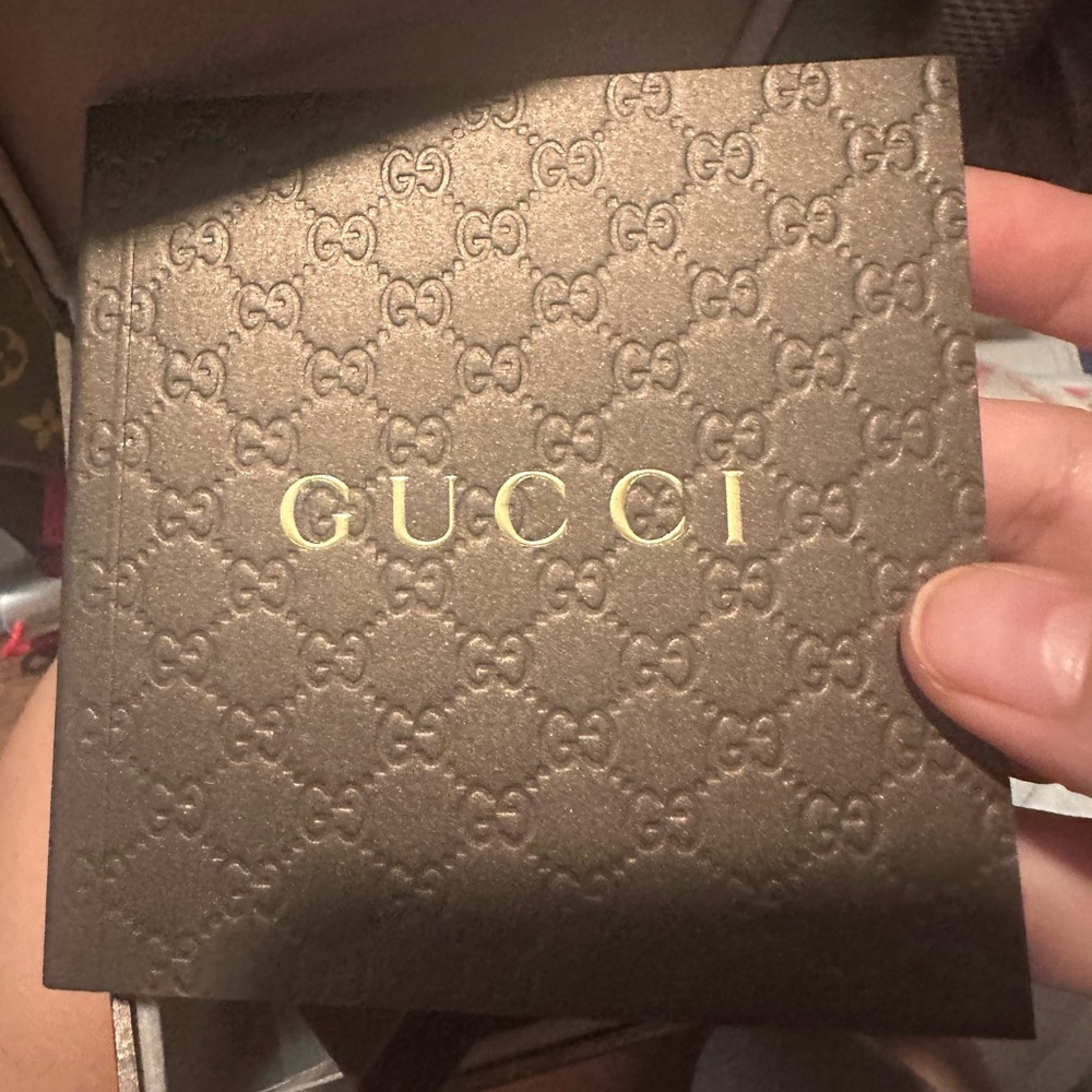 🇮🇹Vintage‼️Gucci Watch Silver Mother of Pearl designer luxury GG bracelet watch - Picture 16 of 17